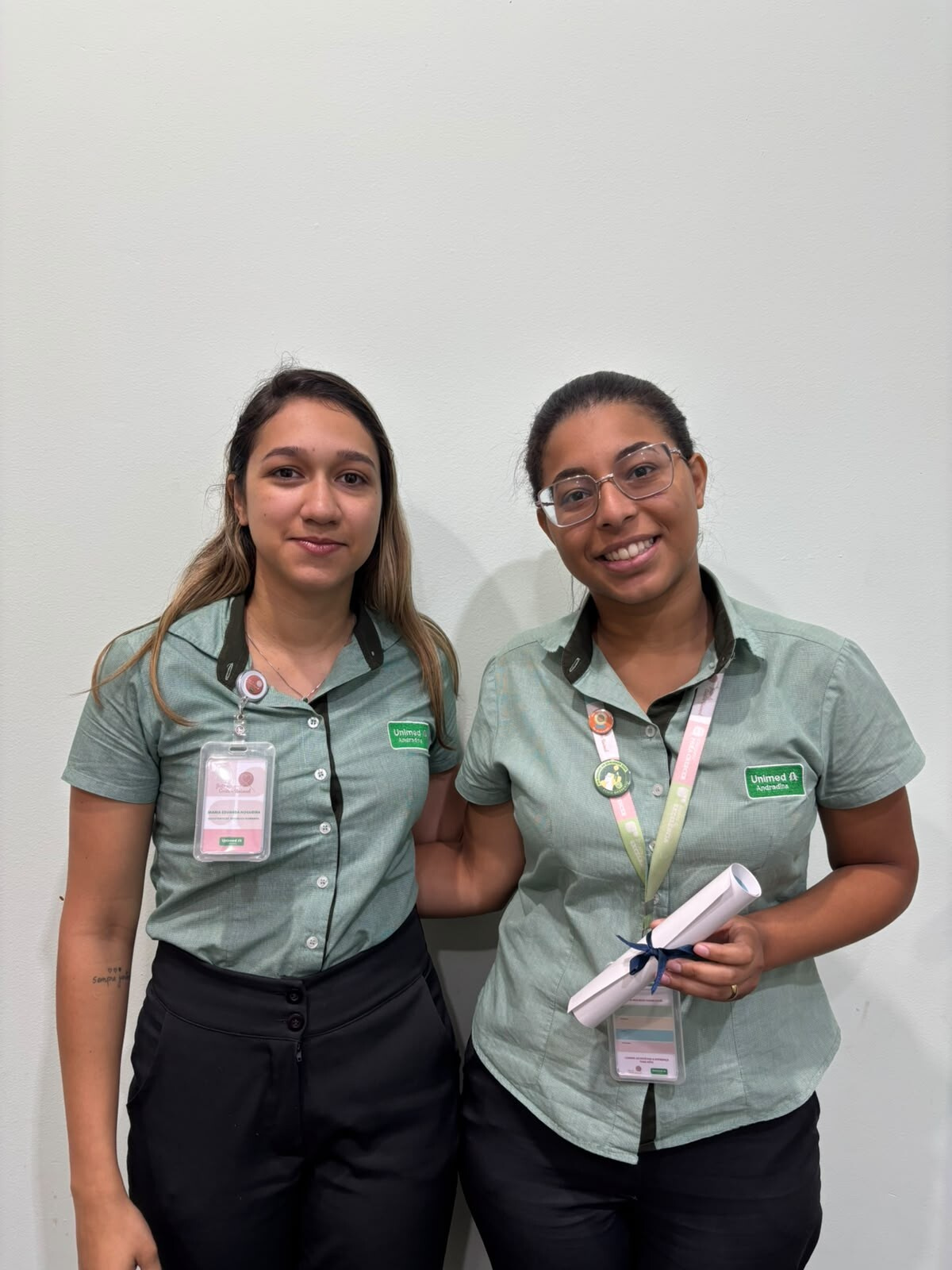 Unimed Andradina reconhece colaboradores pelo tempo de casa