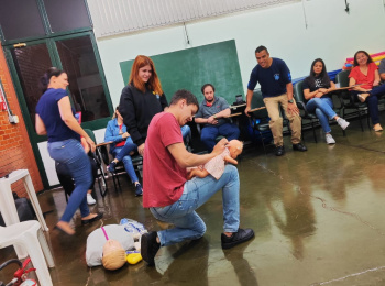 Colaboradores da Unimed Andradina participam de treinamento de Brigada de Incêndio