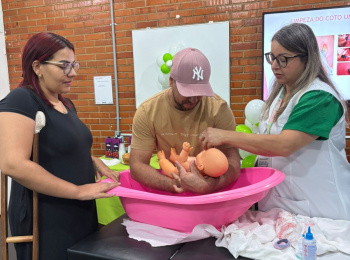 Grupo Amor Pleno promove encontro sobre os primeiros cuidados com o recém-nascido
