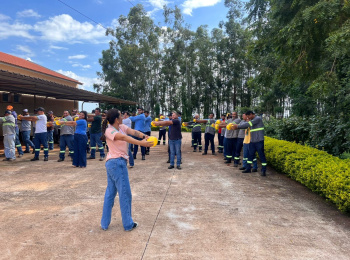 Unimed participa da SIPAT da Usina Viralcool com ação de promoção à saúde