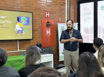 Unimed Andradina promove palestra sobre cibersegurança e proteção de dados para colaboradores