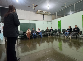 Unimed Andradina promove palestra sobre aspectos emocionais na gestação, parto e puerpério