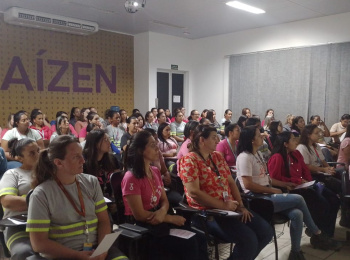 Unimed Andradina ministra palestra sobre Outubro Rosa na Usina Raízen