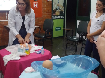 Viver Bem realiza palestra sobre preparação para parto e cuidados com recém-nascido