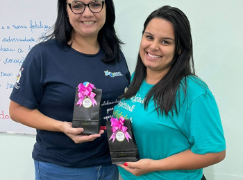 Unimed Andradina homenageia mães da Cooperativa