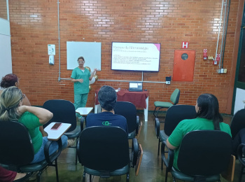 Viver Bem realiza palestra sobre Fibromialgia para Grupo de Crônicos