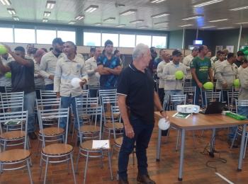 Programa Viver Bem realiza ação sobre Doenças Osteomusculares na SIPAT 2026 da Usina Ipê