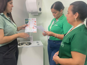 Unimed Andradina reforça a importância da higiene das mãos em ação com colaboradores