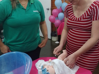 Viver Bem realiza palestra sobre preparação para parto e cuidados com recém-nascido
