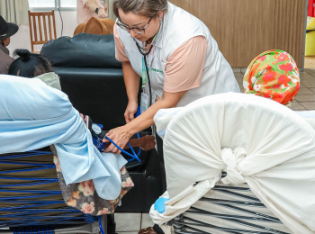 Unimed Andradina celebra o Dia do Idoso com ação de carinho e acolhimento