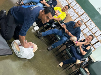 Colaboradores participam de curso de formação da Brigada de Incêndio e Emergência