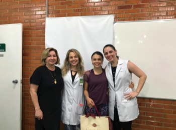 Grupo Vida Leve participa de aula de Yoga