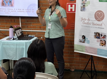 Unimed Andradina promove treinamento “Encanta o Cliente” com foco no Jeito de Cuidar Unimed