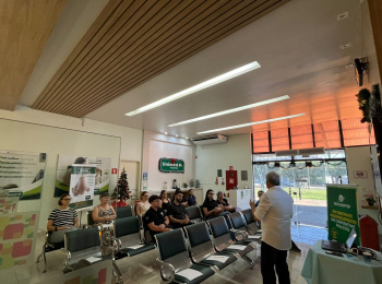 Treinamento sobre Comunicação fortalece conexões na sede da cooperativa