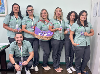 Unimed Andradina realiza ação de conscientização sobre o Agosto Lilás