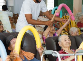 Unimed celebra o Dia do Idoso com ação especial no Asilo São Vicente de Paula