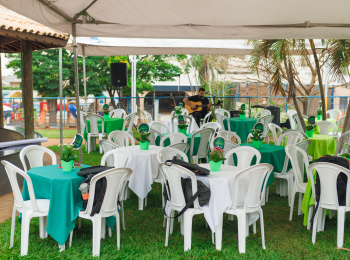 Unimed Andradina realiza encontro com médicos e promove torneio de Beach Tennis