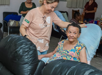 Unimed Andradina celebra o Dia do Idoso com ação de carinho e acolhimento