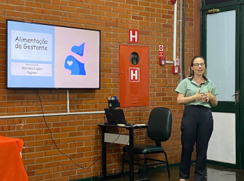 Programa Amor Pleno promove encontro sobre nutrição na gestação e puerpério