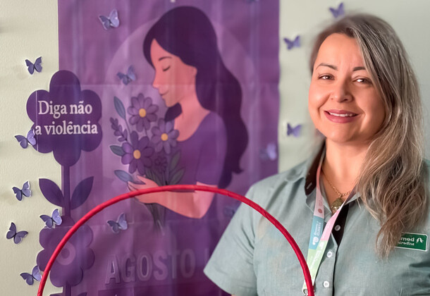 Unimed Andradina realiza ação de conscientização sobre o Agosto Lilás