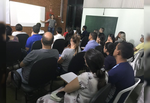 Gestantes participam de curso de Acompanhante de Parto