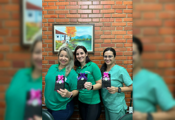 Unimed Andradina homenageia mães da Cooperativa